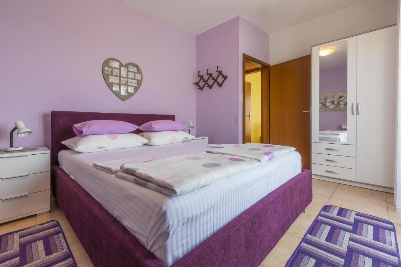 Apartments Dragica Dramalj Exterior photo