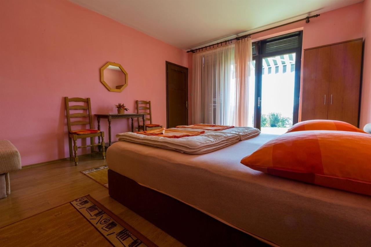 Apartments Dragica Dramalj Exterior photo