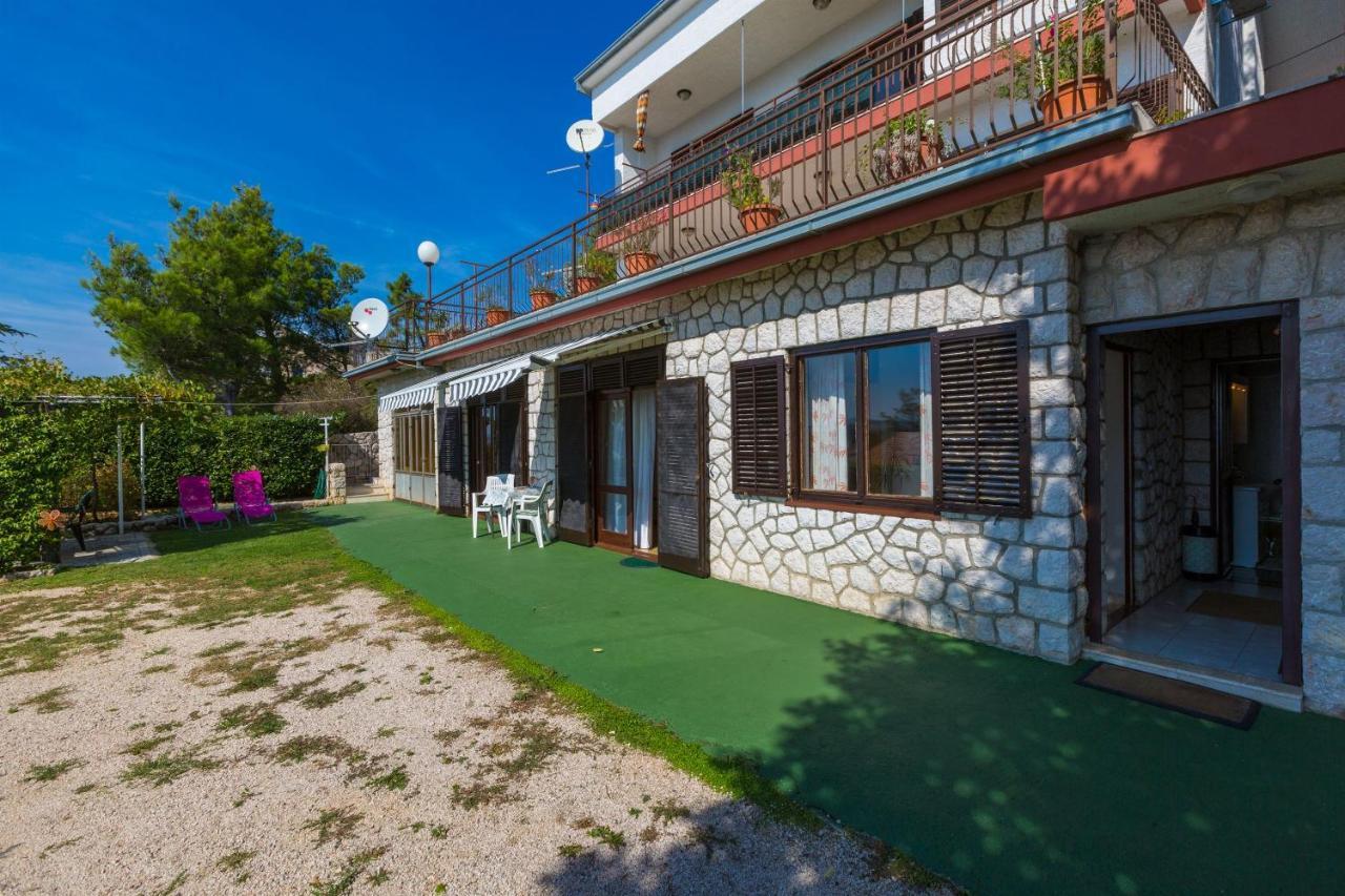 Apartments Dragica Dramalj Exterior photo